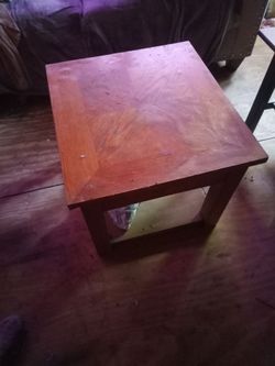 2 inn tables