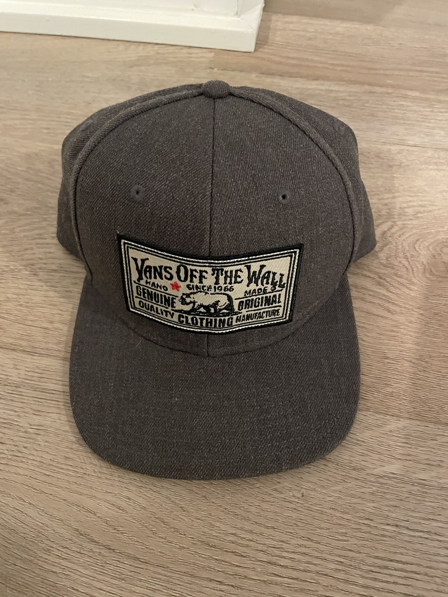 Vans - Off The Wall - Adjustable Snap Back