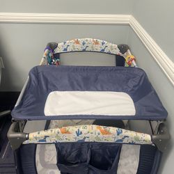 baby crib and mattress