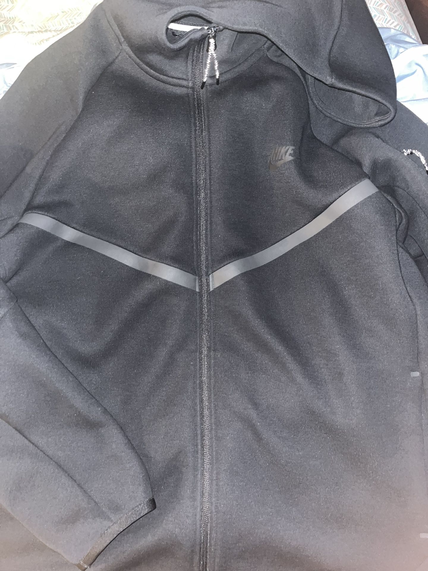 Nike Tech Fleece Full Zip Up 