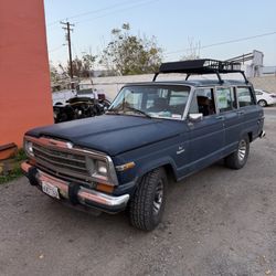 1985 Jeep Wagoneer