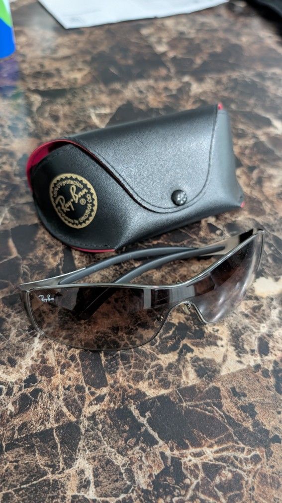Ray-Ban Sunglasses