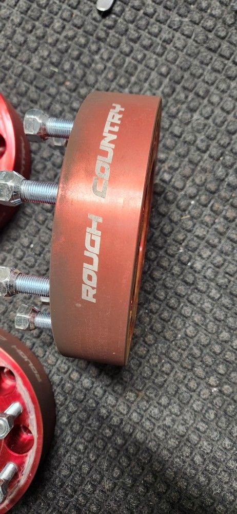 Rough Country 2" Ford Super Duty Wheel Spacers