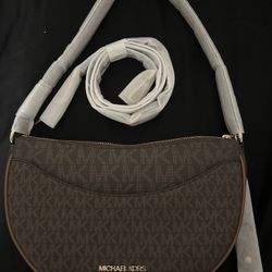 Michael Kors Dover Half Moon Shoulder 