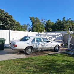 1986 Mercedes-Benz 300