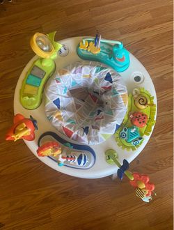 Fisher-Price Activity Play Centers 2-in-1 Sit-to-Stand Center,