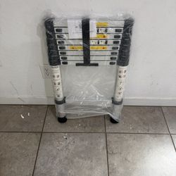 Premium Telescopic Ladder - L9 - 2.6 Meters- 8.5 Feet 