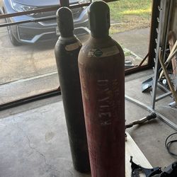 Welding bottles
