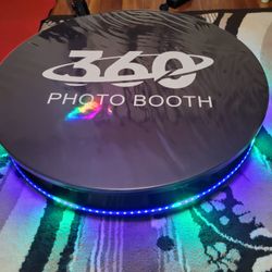 360 Photo booth New + Traveling Case 