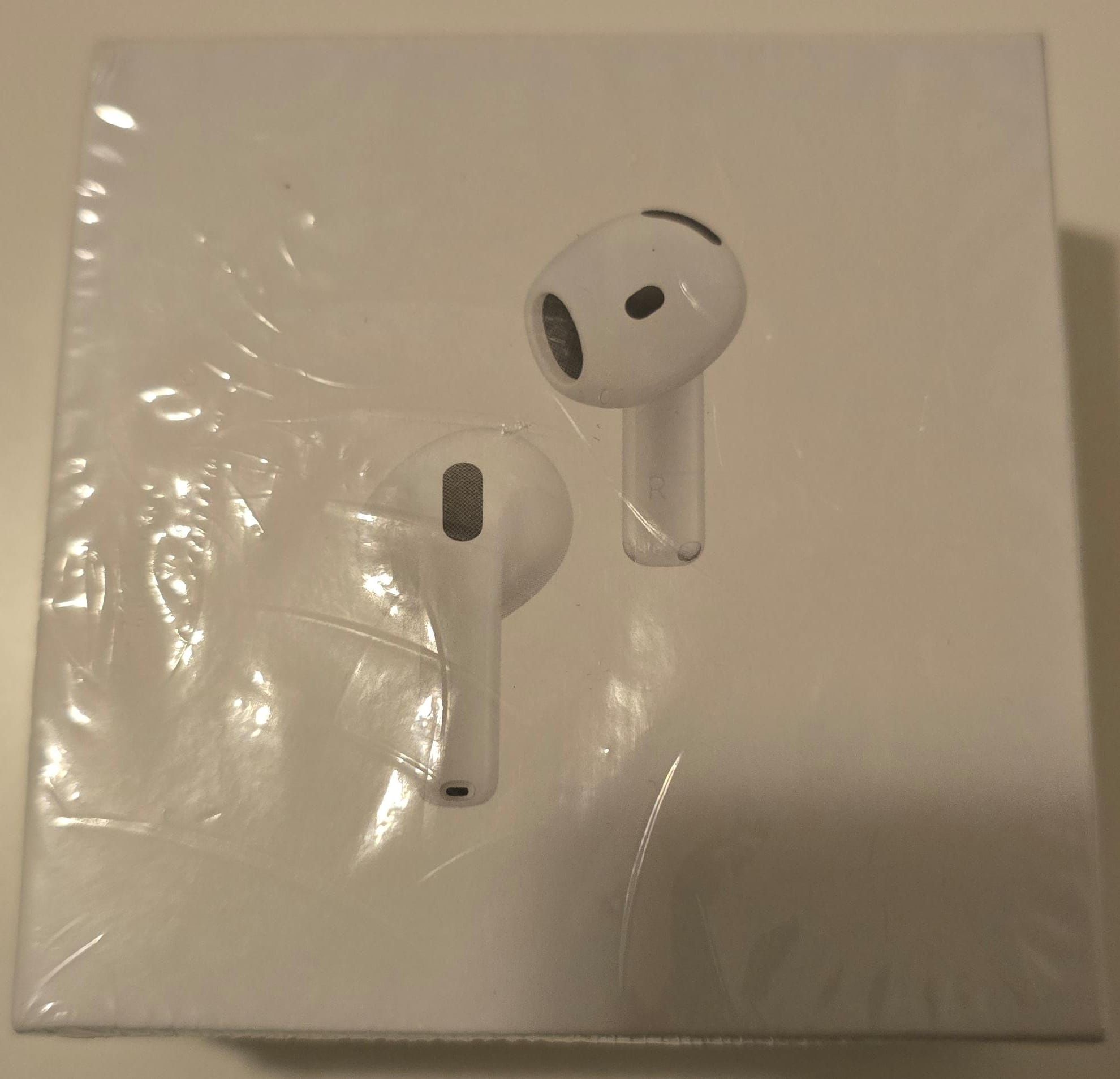 New Airpod 4- Noise Cancellation