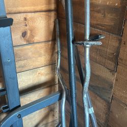 gym equipment 