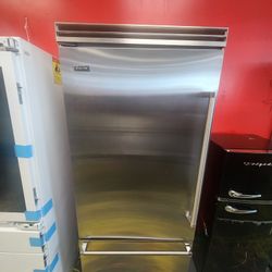 Sale Of The Week Viking 36 Inch Bottom Freezer Refrigerator 20.4 Cu Ft Left Hinge VCBB5363ELS