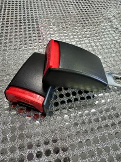 Car seat belt extension