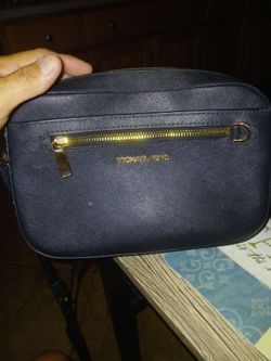 Micheal  kors  purse  black