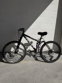 Mountain bike Felt virtue 1