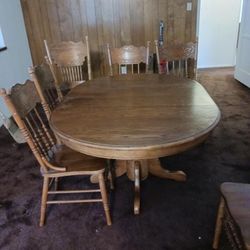7 Chair Dinning Table 