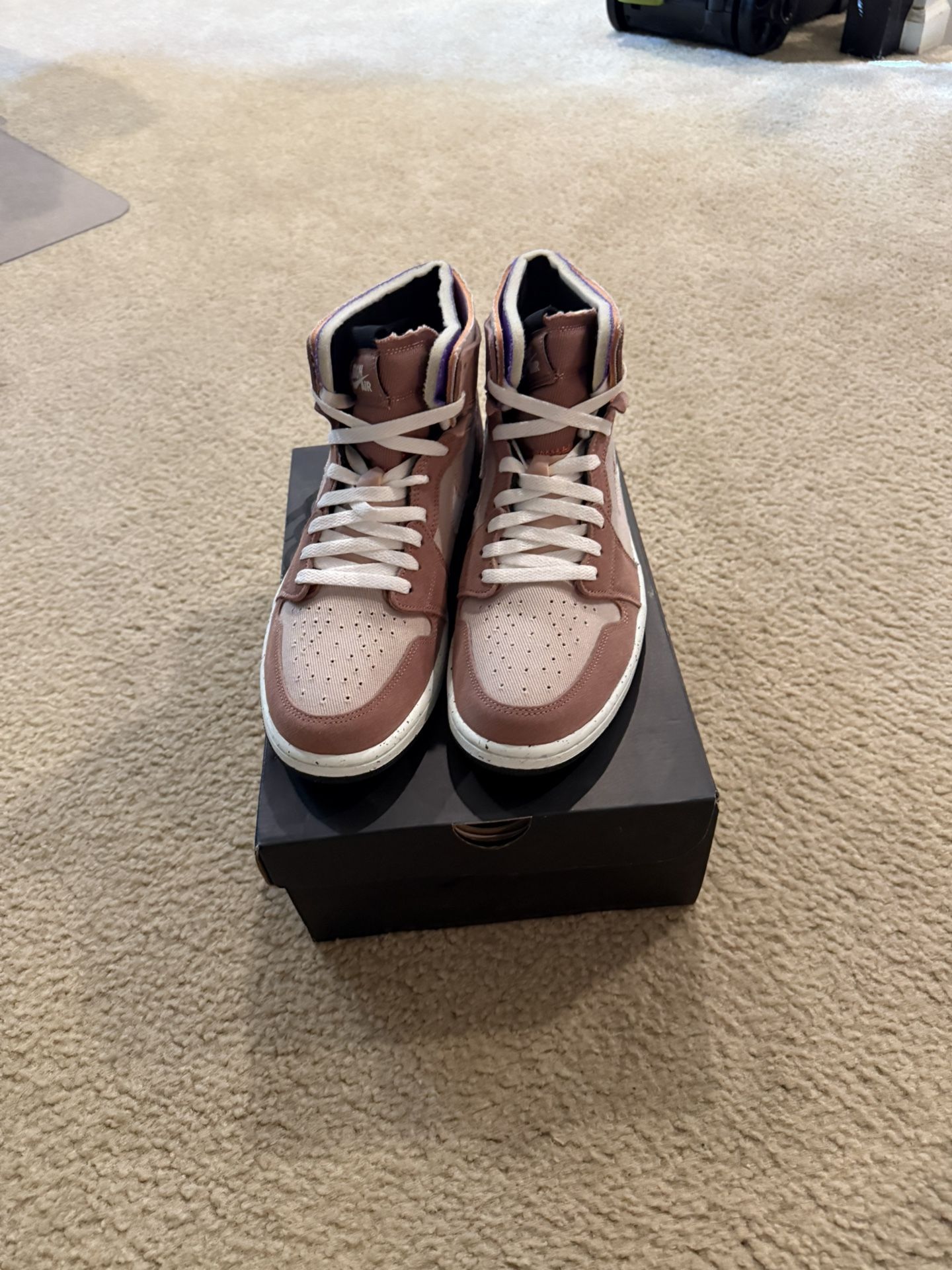 🔥 Air Jordan 1 High “Dusty Pink / Multi-Color Trim” — Size 12 — Excellent Condition