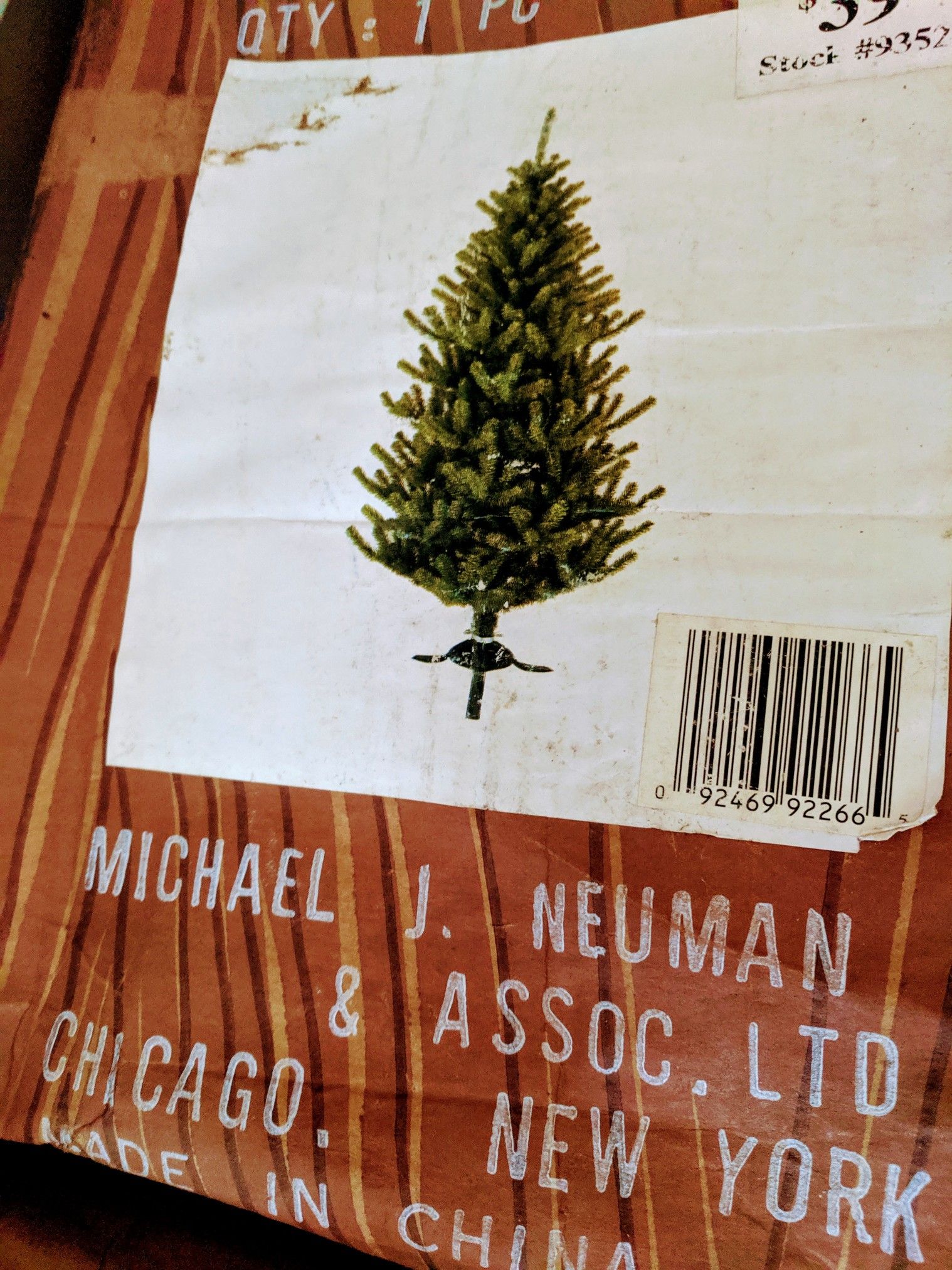 6.5 ft Christmas tree! Boxed