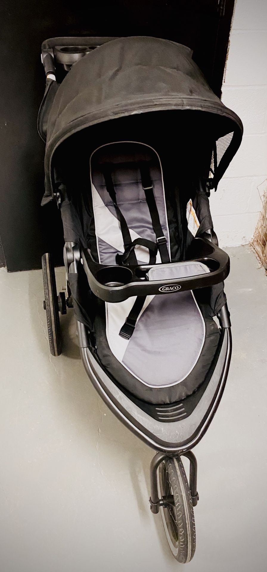 Graco Fast Action Jogger Stroller. In good condition and very little usage. Lots of storage all parts included with user manual. Retail price is anyw