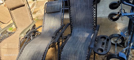 3Patio chairs