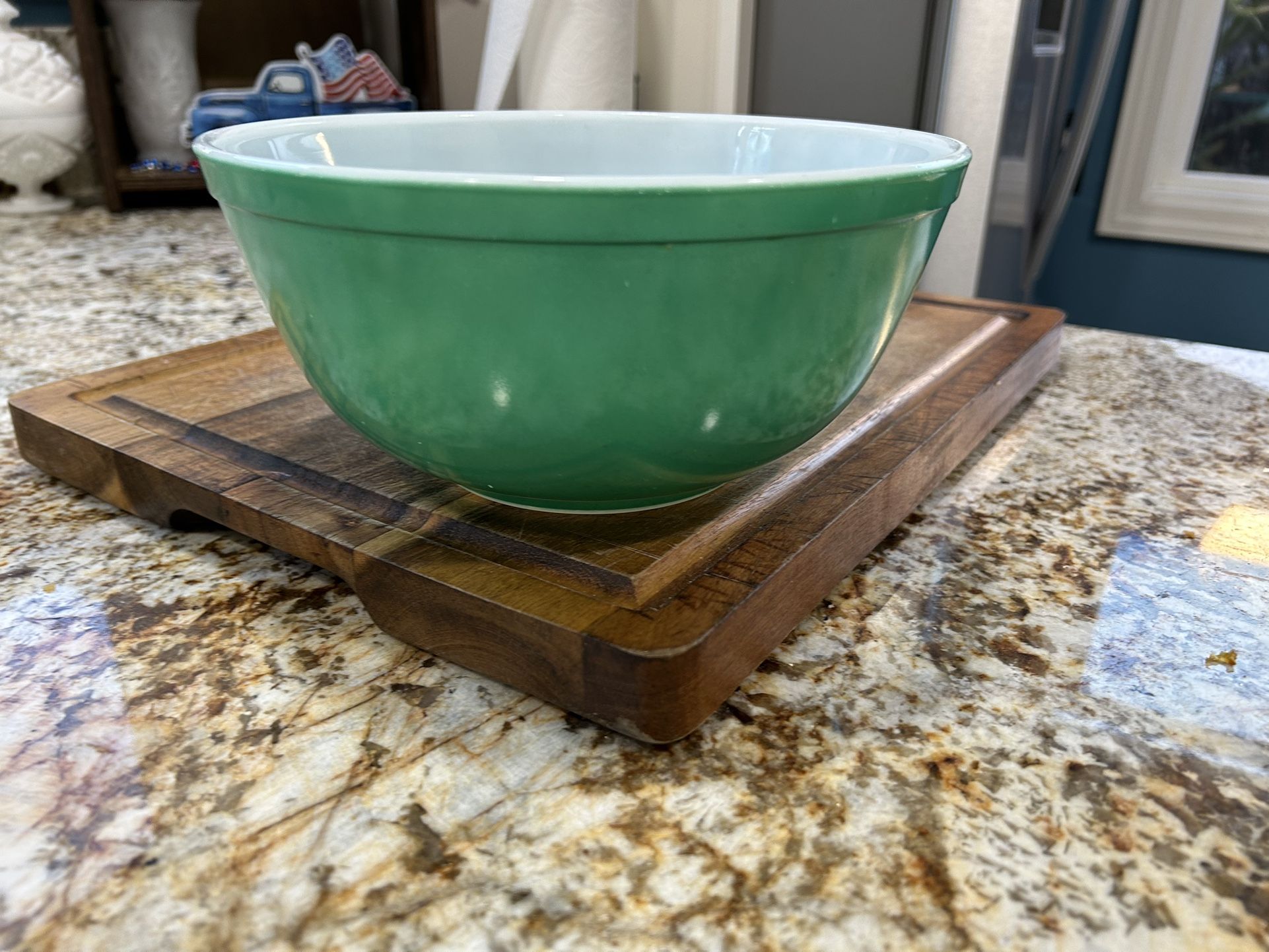  Vintage PYREX bowl nesting 