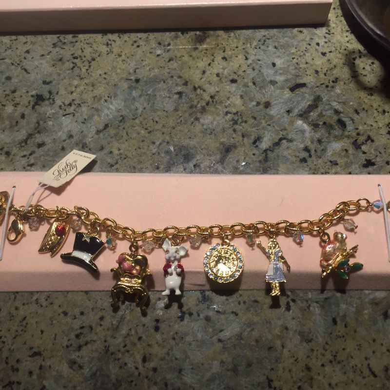 Vintage Kirks folly Alice in Wonderland charm bracelet. Price REDUCED for  Sale in Pleasanton, CA - OfferUp