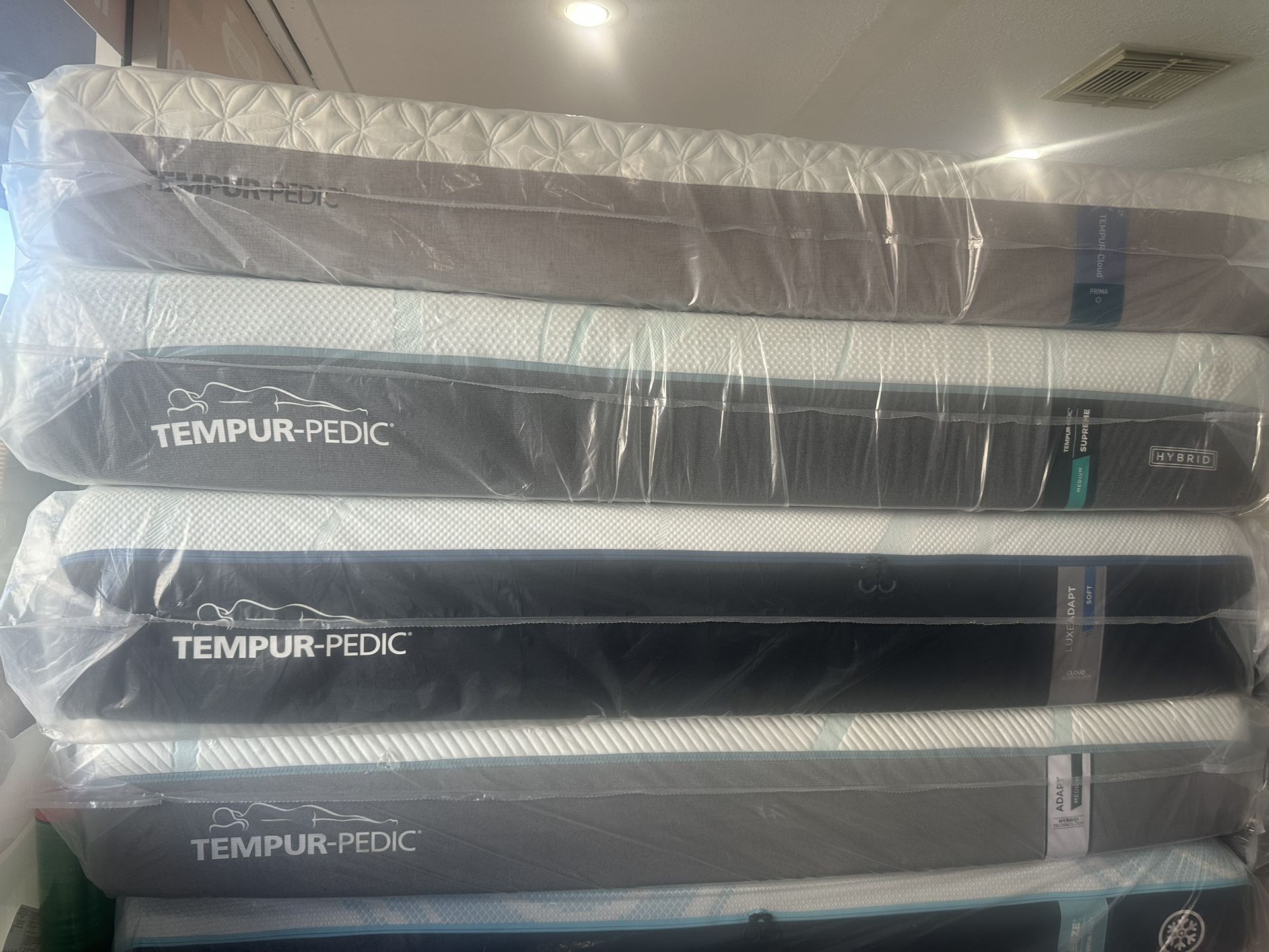 King Queen Size Tempurpedic ProAdapt, ProBreeze, LuxeBreeze Mattress Pro Breeze /Luxe Adapt /Pro Adapt /Adapt /cloud /Tempur pedic contour Supreme