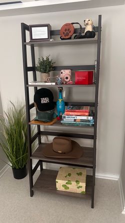 Bookshelf