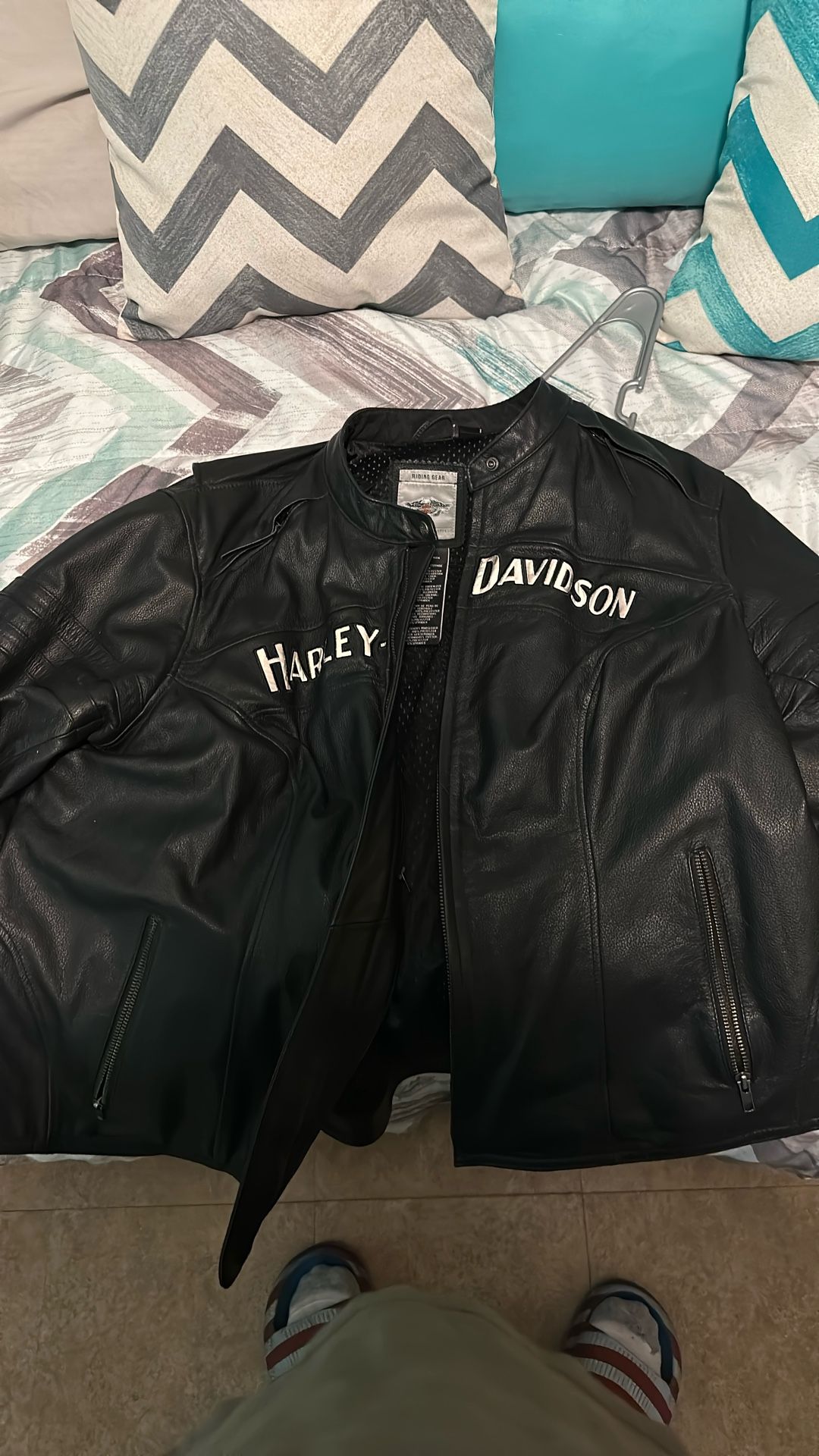Harley Davidson Lady’s Jacket XL And Size 8 Boots