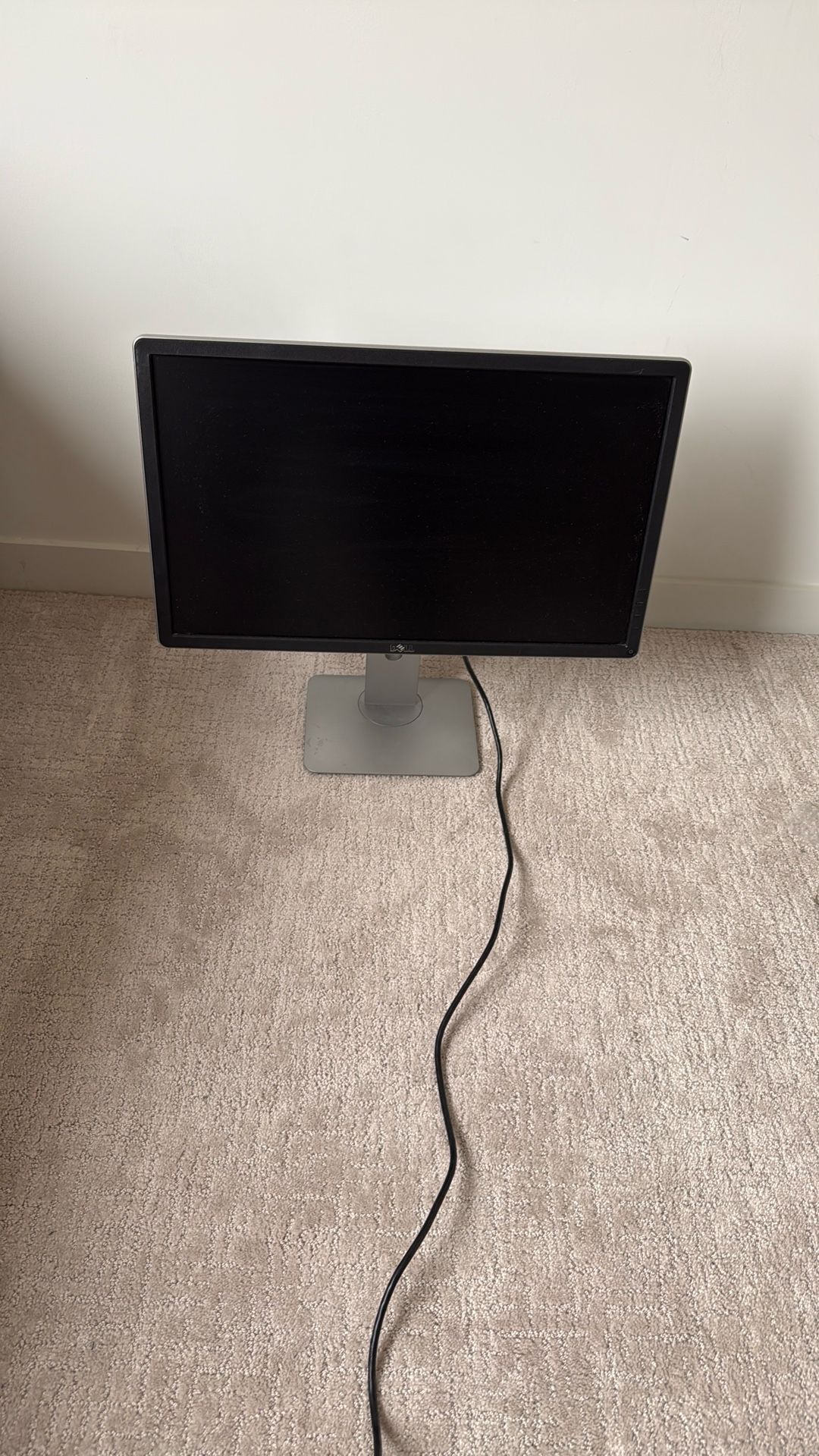 🖥️ Dell UltraSharp Monitor