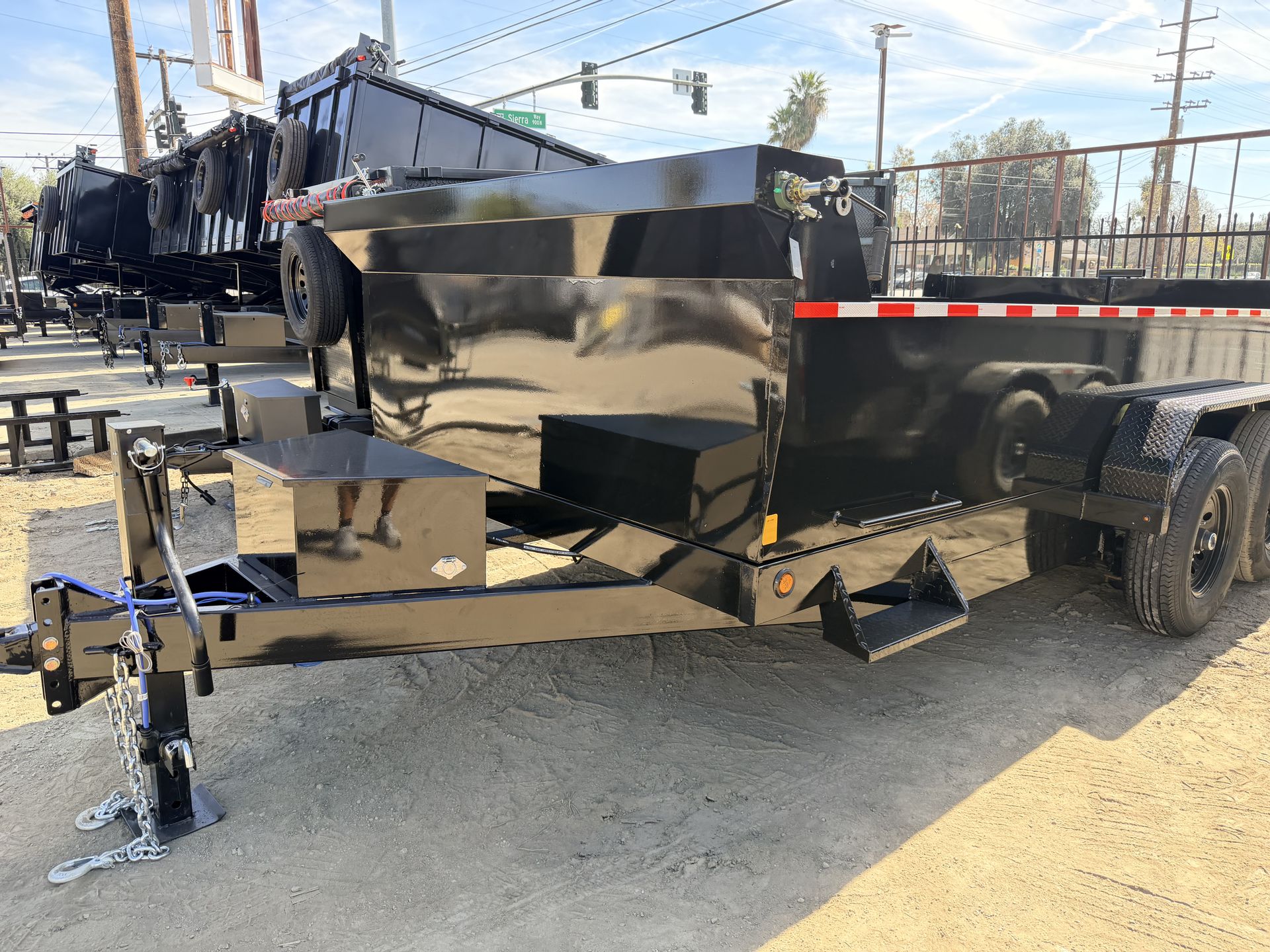 Heavy Duty scissor lift dump trailer 8X14X2