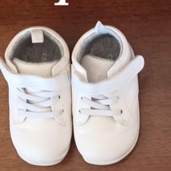 Girls Shoes Size 4