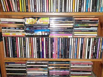 320 CD Lot