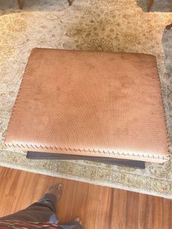 Modern Leather Chair