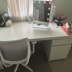 Desk 