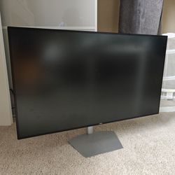 Dell S2719DM 27 inch ultra thin monitor (QHD)