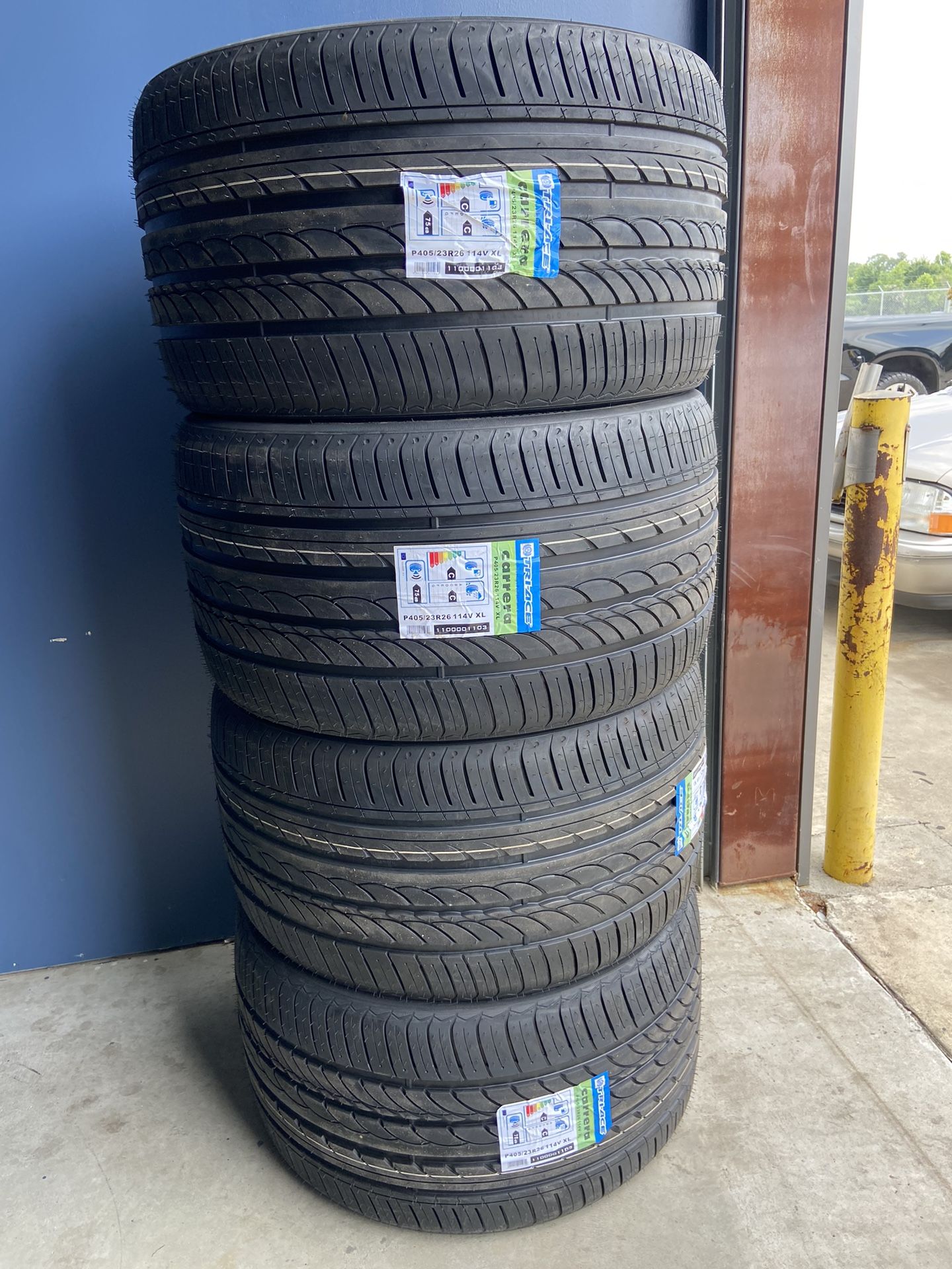 405/23/26 Tri Ace - Carrera Tires - New