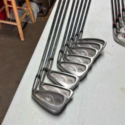BLACK BELT GOLF CLUBS XL 