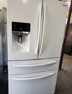 Samsung French Door  White Refrigerator Fridge
