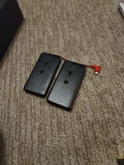 2 Motorolla Mini Power Banks