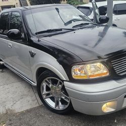 FORD F-150 HARLEY DAVIDSON 03