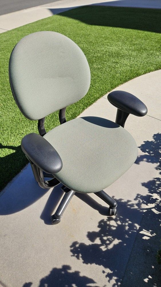 Office Chair And Floor Mat