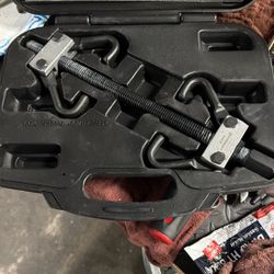 Coil Spring Compressor  