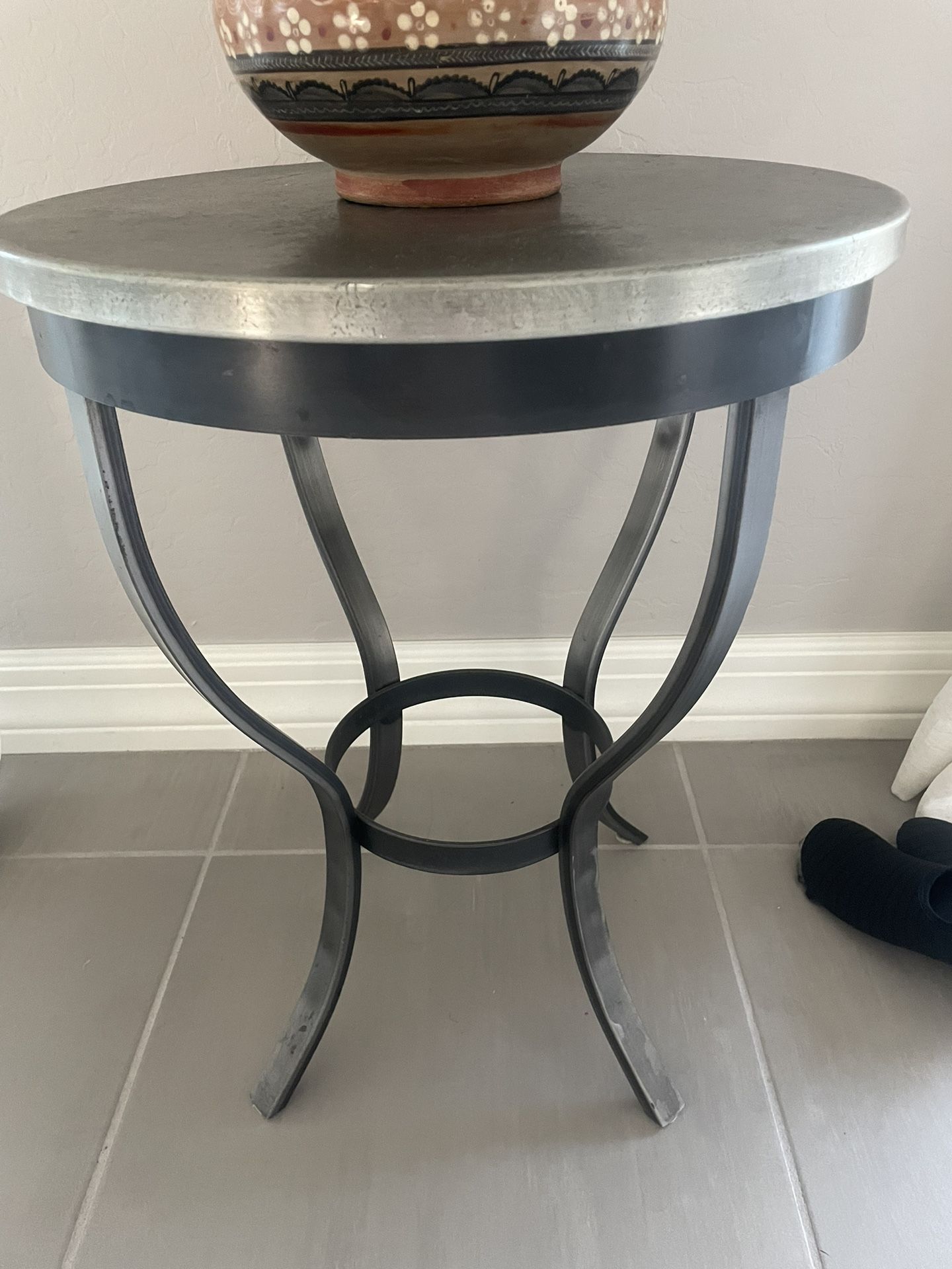 End Table (metal)