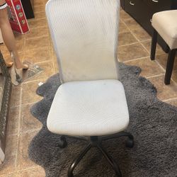 Swivel Desk Chair