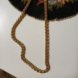 Jones Of New York Gold Tone Toggle Clasp Chain 