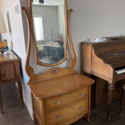 Vintage 2 Drawer & Mirror Combo