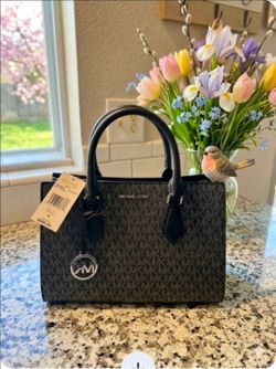Bolsa MK