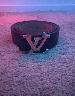 Louis Vuttion Belt