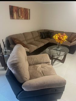 Sectional sofa whit recliners chair